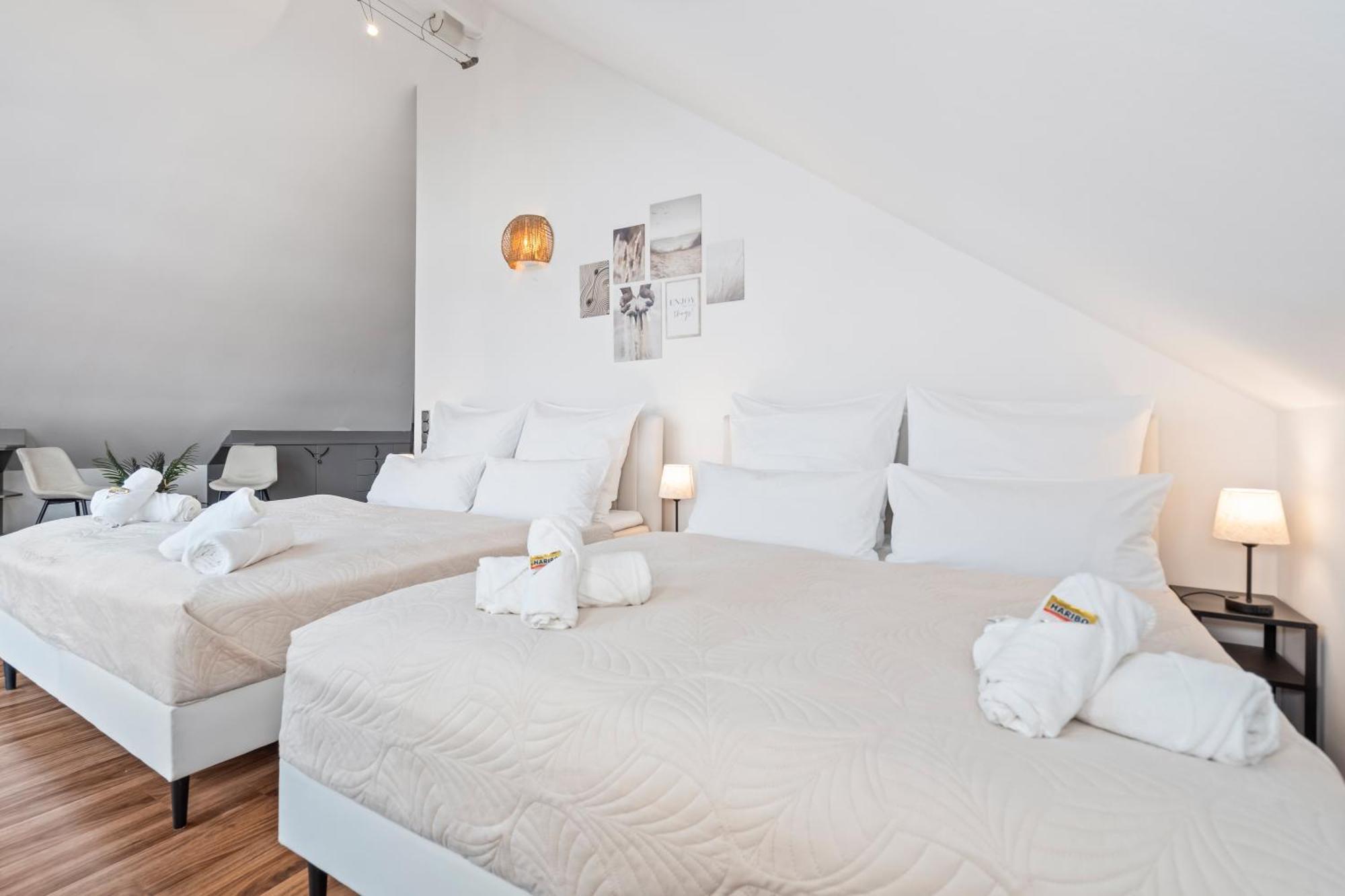 Stadtoase Fulda Mit Flair - Whirlpool, Balkon, 2Xparkplaetze, Highspeed Wlan 외부 사진