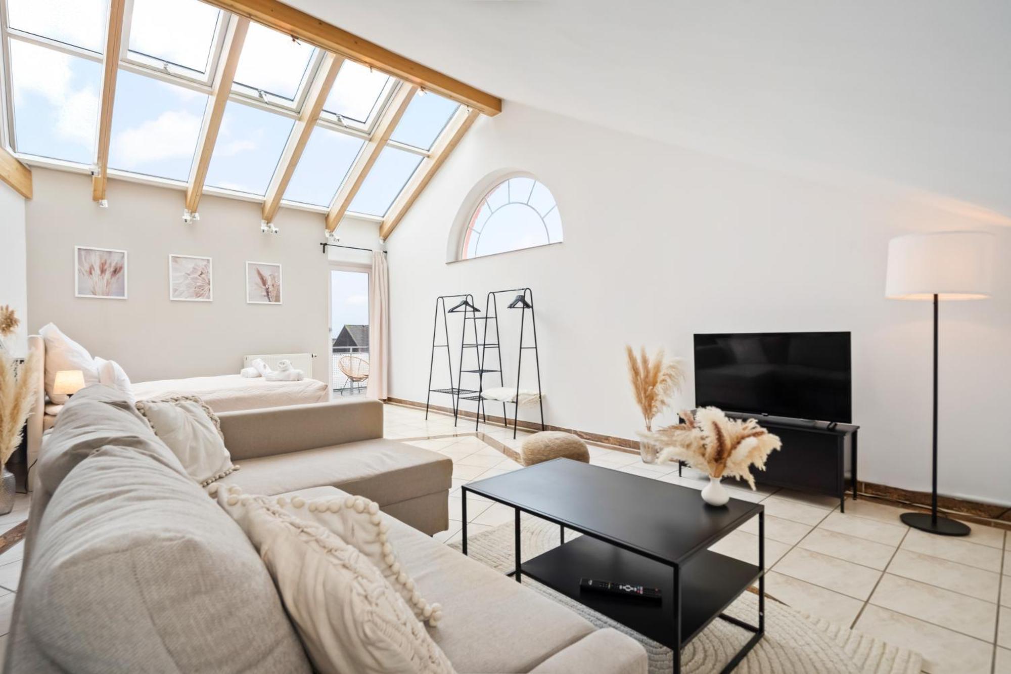 Stadtoase Fulda Mit Flair - Whirlpool, Balkon, 2Xparkplaetze, Highspeed Wlan 외부 사진